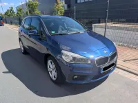 Gebraucht BMW 218 Active Tourer Advantage 150 PS (110 kW) 2016 Blau Van / Kleinbus
