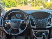 Gebraucht Ford Focus 140 PS (102 kW) 2014 Grau Limousine