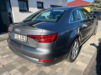Gebraucht Audi A4 S-Line 150 PS (110 kW) 2018 Grau Limousine