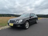 Gebraucht Mercedes E200 Classic 184 PS (135 kW) 2009 Schwarz Limousine