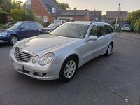 Gebraucht Mercedes E220 170 PS (125 kW) 2007 Grau Kombi