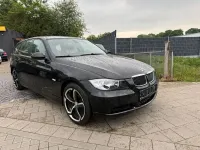 Gebraucht BMW 320 Sport Line 177 PS (130 kW) 2008 Schwarz Kombi