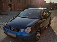 Gebraucht VW Polo 64 PS (47 kW) 2004 Schwarz Kleinwagen