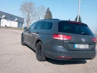 Gebraucht VW Passat 150 PS (110 kW) 2018 Grau Kombi