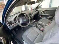 Gebraucht BMW 316 Basis 115 PS (84 kW) 2001 Blau Coupé