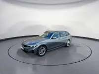 Gebraucht BMW 318 Comfort Edition 156 PS (114 kW) 2025 Grau Kombi
