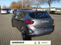 Neu Dacia Sandero Expression 91 PS (66 kW) 2025 Zedergrün Kleinwagen