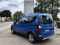 Gebraucht Dacia Dokker Stepway 102 PS (75 kW) 2019 Blau Van / Kleinbus