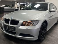 Gebraucht BMW 320 177 PS (130 kW) 2008 Silber Limousine
