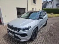 Gebraucht Jeep Compass 241 PS (177 kW) 2022 Silber SUV