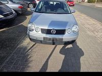 Używany VW Polo 60 KM (44 kW) 2004 Srebrny Hatchback