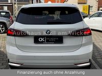 Gebraucht BMW 220 Active Tourer Performance 156 PS (114 kW) 2023 Weiß Van / Kleinbus