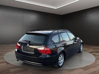 Gebraucht BMW 320 Advantage 150 PS (110 kW) 2006 Schwarz Kombi
