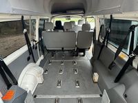 gebraucht VW Caravelle T5Rollstuhl Transporter mit Rampe