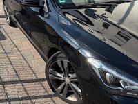 Gebraucht Mercedes CLA200 156 PS (114 kW) 2017 Schwarz Coupé