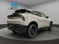 Neu Alfa Romeo Junior Sprint 145 PS (106 kW) 2026 Beige SUV