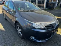 Gebraucht Toyota Avensis Life 150 PS (110 kW) 2012 Grau Kombi