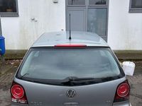 Gebraucht VW Polo 75 PS (55 kW) 2006 Grau Kleinwagen