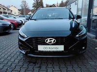Neu Hyundai i30 101 PS (74 kW) 2025 Schwarz Kombi