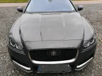 Gebraucht Jaguar XF 180 PS (132 kW) 2016 Grau Limousine