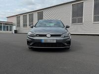 Gebraucht VW Golf VII R 300 PS (220 kW) 2020 Grau Limousine