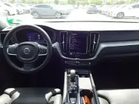 Gebraucht Volvo XC60 Inscription 341 PS (250 kW) 2021 Silver dawn / metallic SUV
