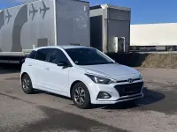 Gebraucht Hyundai i20 101 PS (74 kW) 2020 Blau Kleinwagen