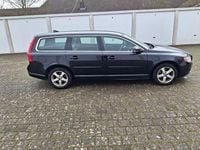 Gebraucht Volvo V70 Momentum 163 PS (119 kW) 2011 Schwarz Kombi