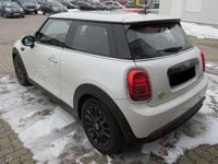 Gebraucht Mini Cooper SE 135 kW (184 PS) 2023 Nanuq white Kleinwagen