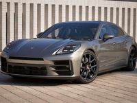 Neu Porsche Panamera 4 470 PS (345 kW) 2026 Aventuringrünmetallic Limousine