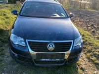 Gebraucht VW Passat 140 PS (102 kW) 2008 Blau Kombi