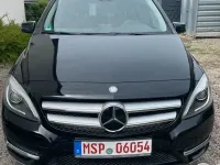 Gebraucht Mercedes B200 156 PS (114 kW) 2013 Schwarz Van / Kleinbus