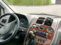 Gebraucht Mercedes V220 2000 Grün Van / Kleinbus