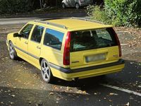Gebraucht Volvo 850 241 PS (177 kW) 1995 Gelb Kombi