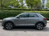 Gebraucht VW T-Roc 150 PS (110 kW) 2020 Grau SUV