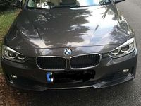 Gebraucht BMW 330 Luxury Line 258 PS (189 kW) 2013 Schwarz Kombi