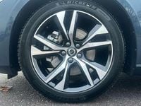 Gebraucht Volvo V60 Plus 197 PS (144 kW) 2025 Blau Kombi