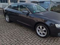 Gebraucht Audi A5 Sport 170 PS (125 kW) 2011 Grau Coupé