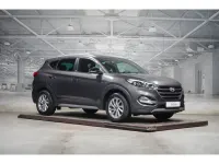 Gebraucht Hyundai Tucson Passion Plus 177 PS (130 kW) 2018 Moon rock SUV