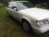 Usata Mercedes E250 116 CV (85 kW) 1994 Bianco Station wagon
