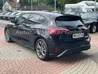 Gebraucht Ford Focus ST-Line 155 PS (114 kW) 2025 Schwarz Limousine