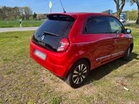 Second-hand Renault Twingo Techno 60 kW (82 CP) 2023 Roșu Hatchback