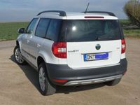 gebraucht Skoda Yeti 1.2 TSI Ambition PLUS Edition AHK