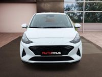 Gebraucht Hyundai i10 Select 67 PS (49 kW) 2024 Weiß Kleinwagen