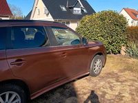 Gebraucht Mitsubishi Outlander 150 PS (110 kW) 2013 Orange SUV