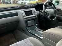 Gebraucht Toyota Crown 280 PS (205 kW) 2000 Weiß Kombi