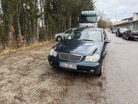 Gebraucht Mercedes C180 143 PS (105 kW) 2004 Schwarz Limousine