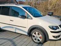 Używany VW Touran 170 KM (125 kW) 2007 Biały Minivan
