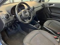 Gebraucht Audi A1 Attraction 86 PS (63 kW) 2011 Blau Kleinwagen