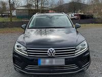 Gebraucht VW Touareg 262 PS (192 kW) 2016 SUV